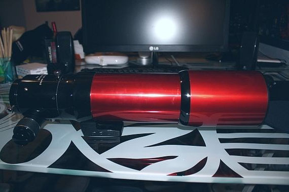 Achromat 80/480 f/6 in Tubus von William Optics mit Crayford Fokussiereinheit