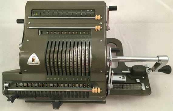 BRUNSVIGA 20, Brunsviga-Maschinewerke, A-G, Braunschweig, s/n 280936, capacidad 12x11x20, distribuida por V. Guillamet, año 1955, 41x22x18 cm