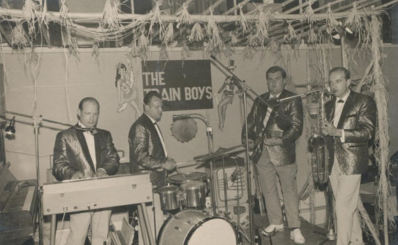 Die "Trainboys" spielen Anfang der 60er als Hausband im "Waldeck" zum Tanz auf