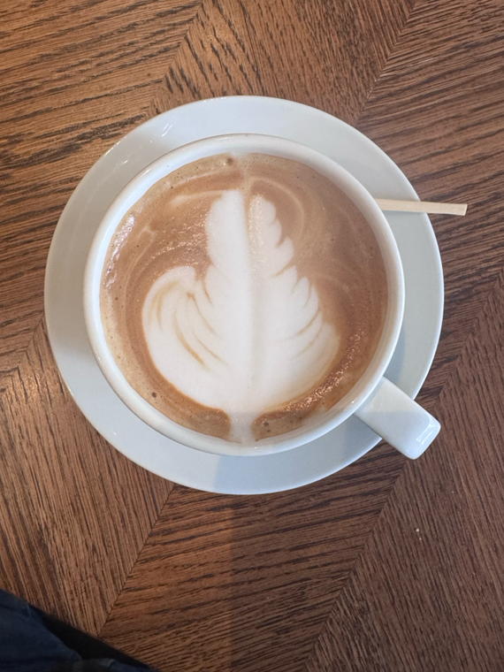 Cappuccino, mit Liebe zubereitet.