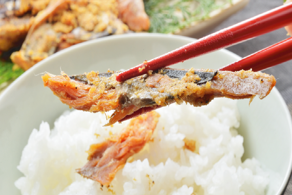 へしこをご飯で