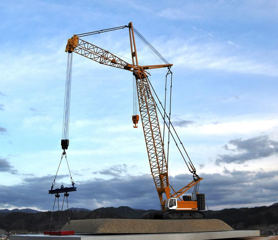 【国内正規総代理店アイテム】 Liebherr LR LR11000 クレーン模型（LIEBHERR Litronic 1280 模型製作用品