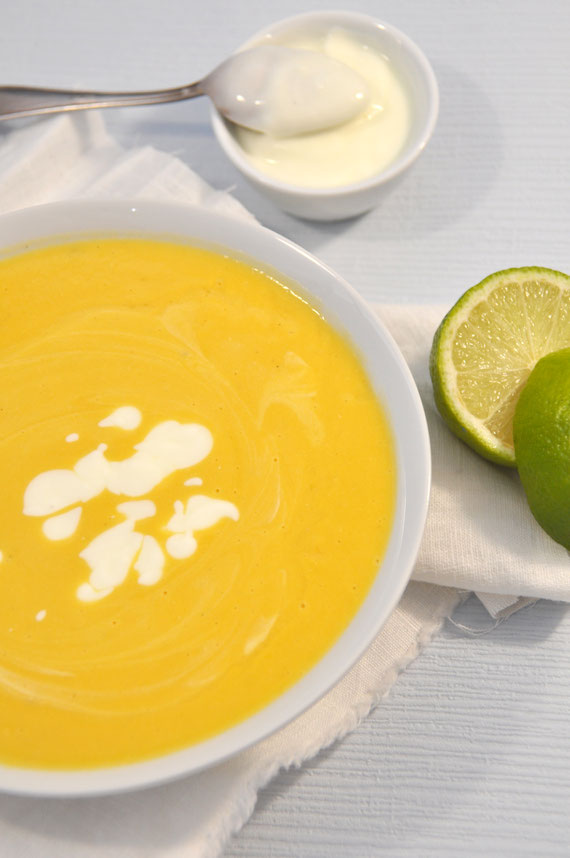 Linsensuppe mit Joghurt und Zitrone aus dem Thermomix, Diätsuppe 5:2 vegan