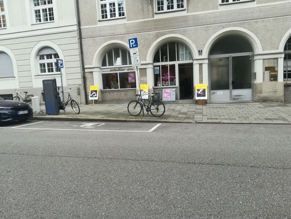 Gebäudefront Atelier in der Au, Eduard-Schmid-Str. 2