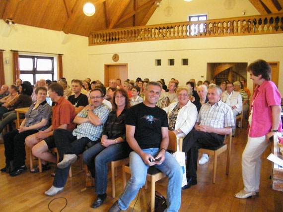 Im Pfarrsaal von Ziemetshausen