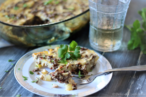 moussaka bulgara Bulgaria ricetta tradizionale a base di patate carne latte farina