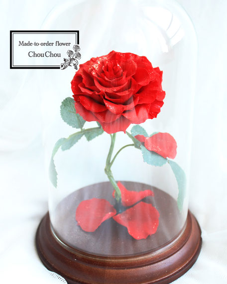 ディズニープロポーズ　一輪の薔薇　ガラスドームアレンジ　美女と野獣　プリザーブドフラワー　ミラコスタ　配達　オーダーフラワー  シュシュ　ChouChou