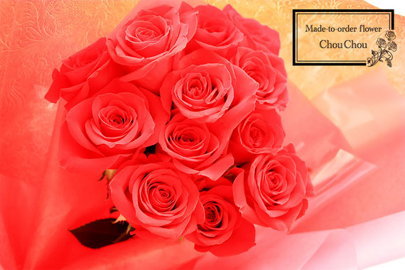 ディズニー　プロポーズ　花束　ミラコスタ　１２本　赤薔薇　オーダーフラワー　シュシュ　 ChouChou