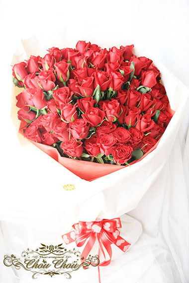 プロポーズ　ディズニーランドホテル　１０８本のバラ　花束　オーダーフラワー  シュシュ　chouchou