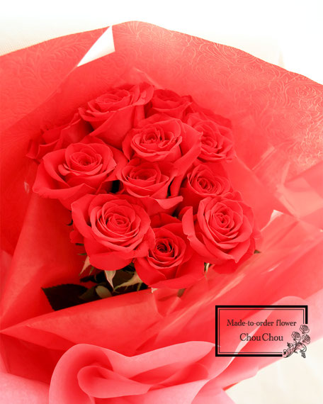 ディズニー　プロポーズ　花束　ミラコスタ　１２本　赤薔薇　オーダーフラワー　シュシュ　 ChouChou