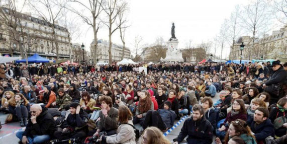 Nuit debout - bevægelsen på ’Place de la République’ i Paris 2016