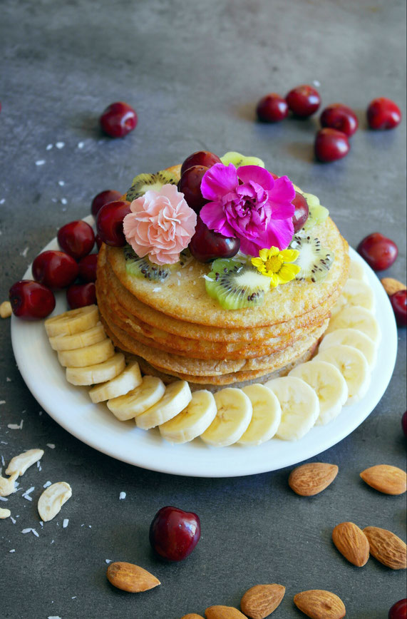 Vegan glutenfree pancakes made with aquafaba  