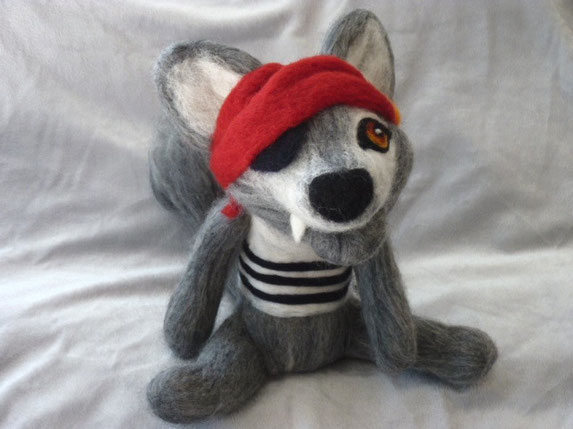 Décoration chambre enfant loup pirate feutré fait main l'Arche de Jessica