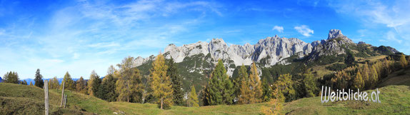 LOS04 - Gosaukamm/Stuhlgebirge im Herbst von den Loseggalmen aus gesehen