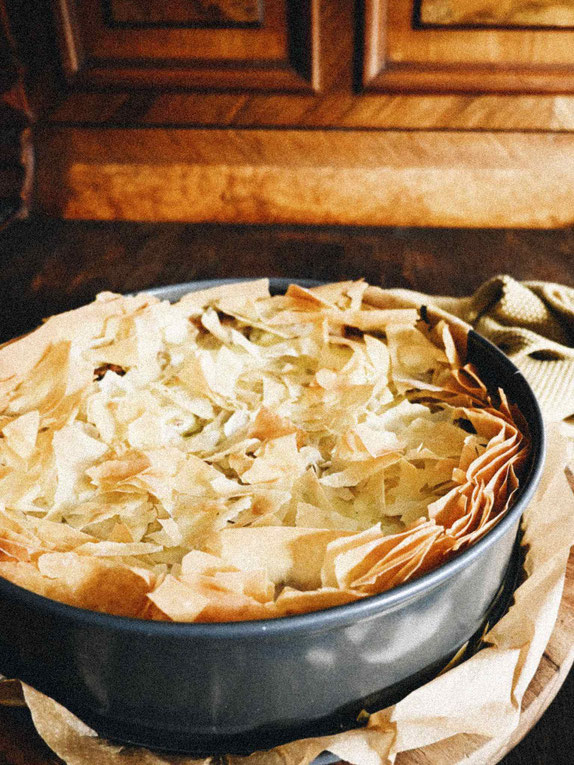 WIRSING-QUICHE MIT HACK, DINKEL WIE REIS UND YUFKA-TEIG