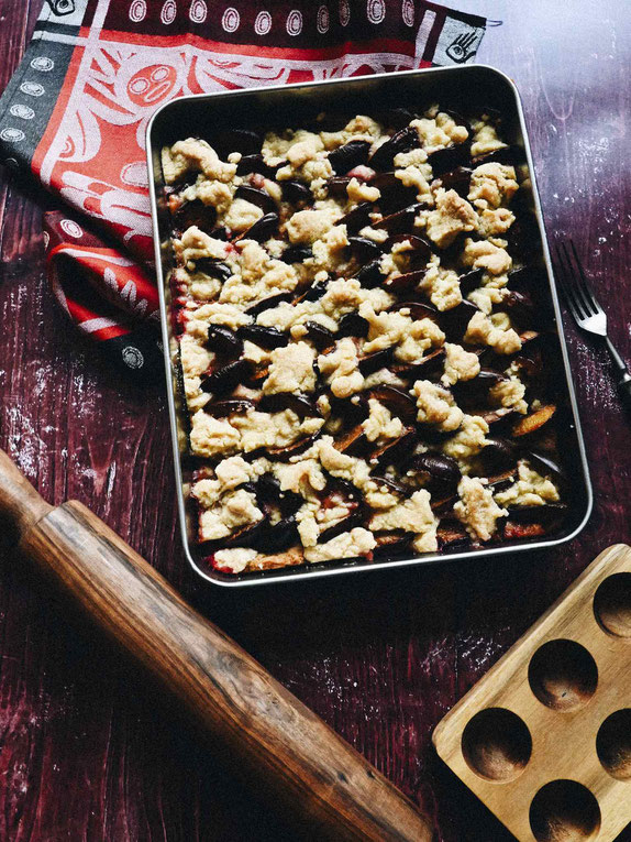 WELTBESTER PFLAUMEN-KUCHEN MIT QUARK-ÖL-TEIG & STREUSELN