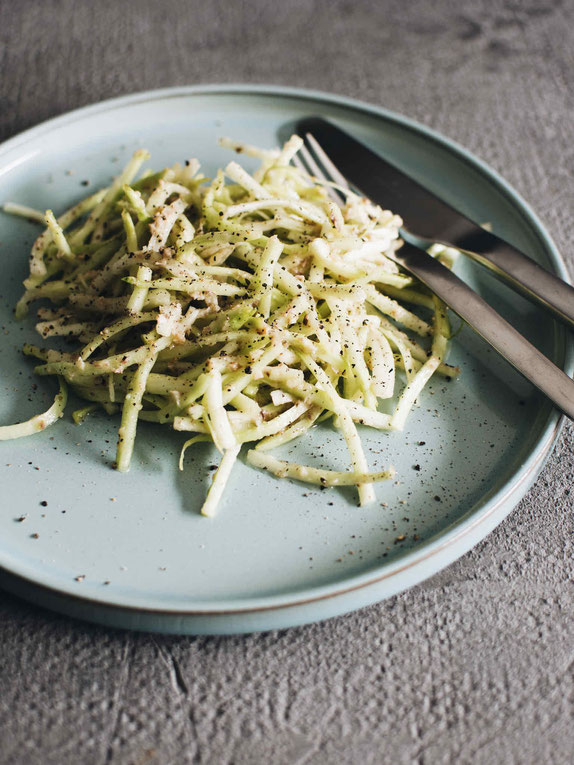 PUNTARELLE-SALAT