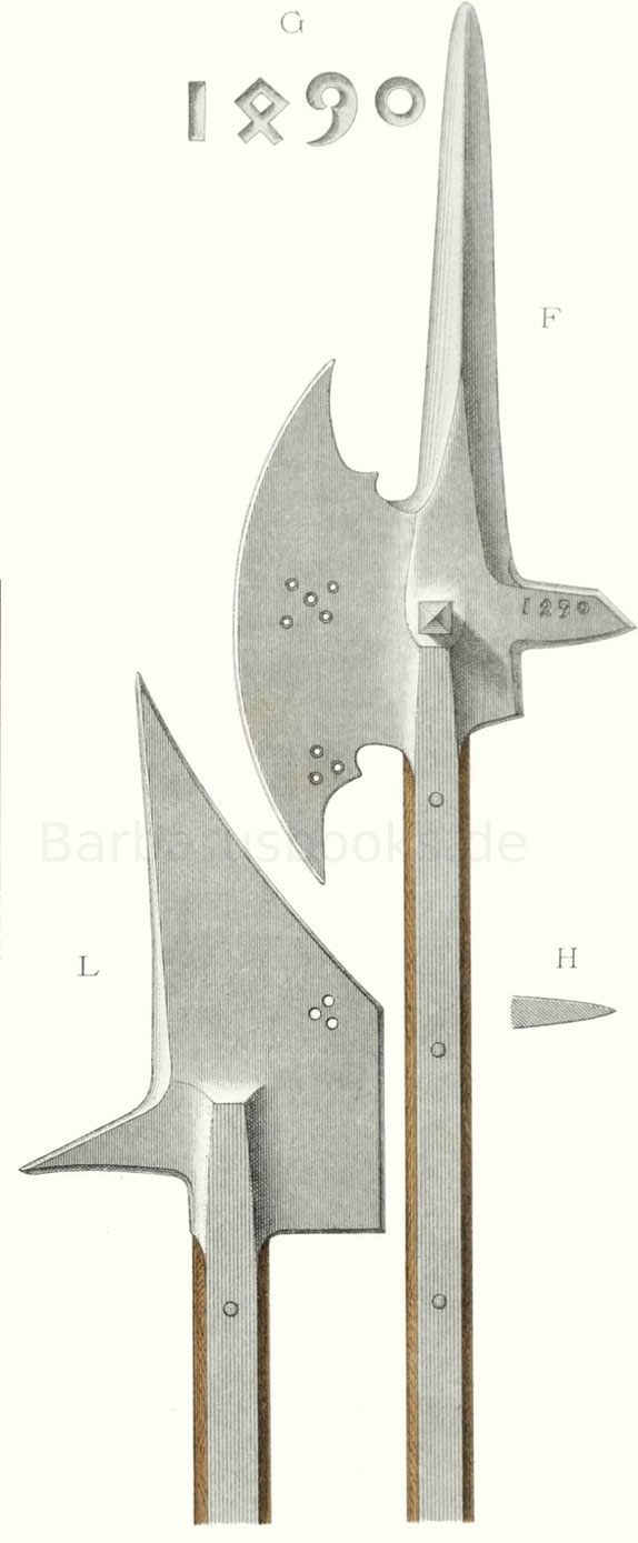 Zwei weitere Hellebarden - typische Landsknechtswaffen aus Deutschland.