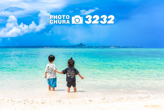 沖縄家族写真で訪れたご家族でもお子さんだけのシーンも撮ったり