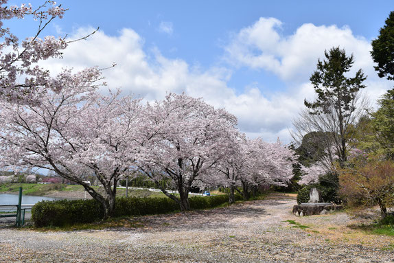 加佐登神社：里山公園