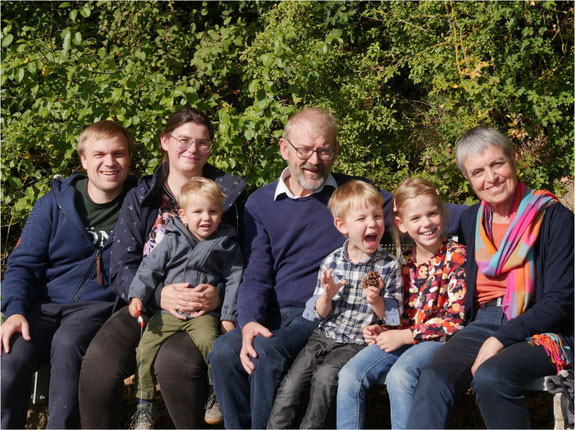 Gabriele, Bernhard, Johann, Wolfram, Emma, Kilian, Verena und Rafael König