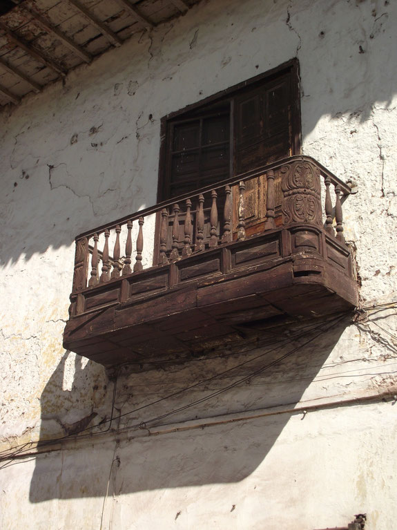 architecture Cusco Peru balcony