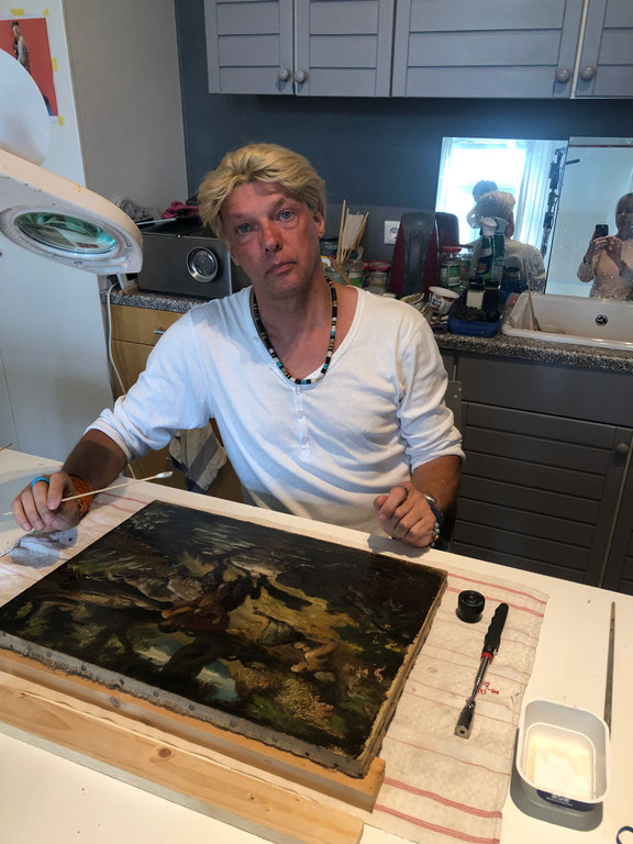 R.C. von Aufwind Restaurierung eines Ölgemäldes Atelier Aufwind in Freienried