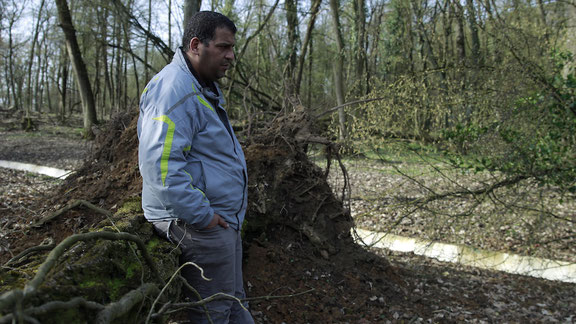 Karim Ben Ali, 36 ans, père de trois enfants, chauffeur de poids lourds depuis ses 19 ans, est actuellement sans travail et au RSA.