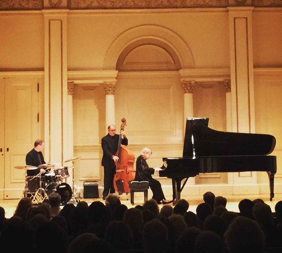 Beegie Adair Trio en Carnegie Hall (2016)