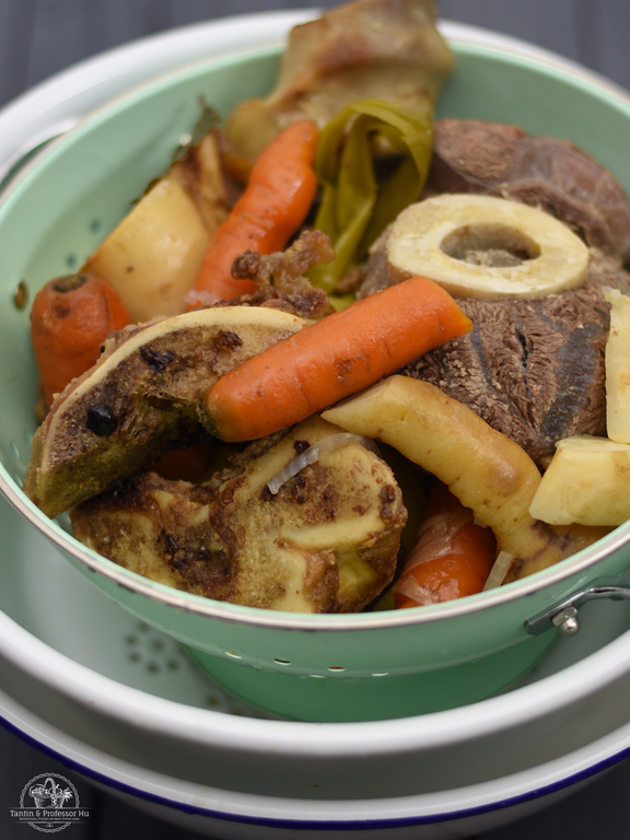Rinderboullion mit Tortellini