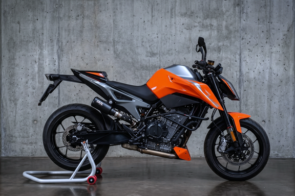 KTM 790-890 Duke mit original Heck