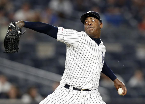 Nella foto Aroldis Chapman (Kathy Willens)