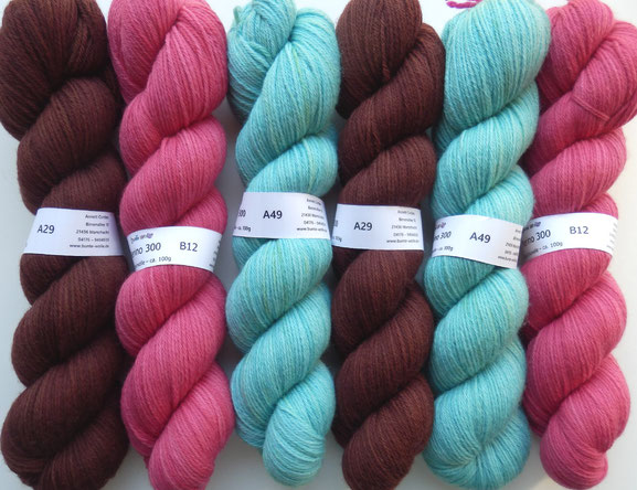 Wolldecke handgefärbt merino