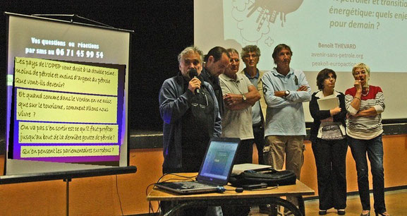 Michel Berthelot, président "Colibris Dracénie", Benoit Thévard, Eric Renoult pésident ASPE, Antoine Faure maire d'Aups, Denis Plaisir président ADSECA, Suzanne Gioanni co-directrice PNR Verdon, Annie Manassero présidente Conseil Dévelopmt. PNR Verdon