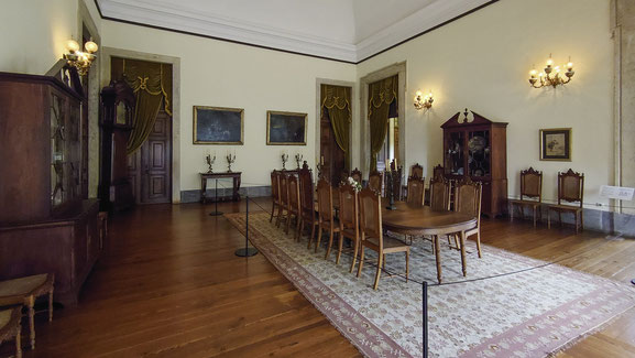 Bild: Die Bibliothek im Palácio Nacional de Mafra 