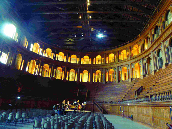 Das hölzerne Teatro Farnese in Parma