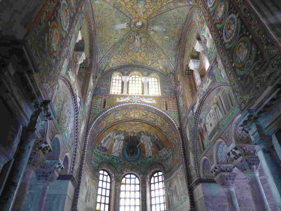 Mosaike in der Kirche San Vitale, Ravenna