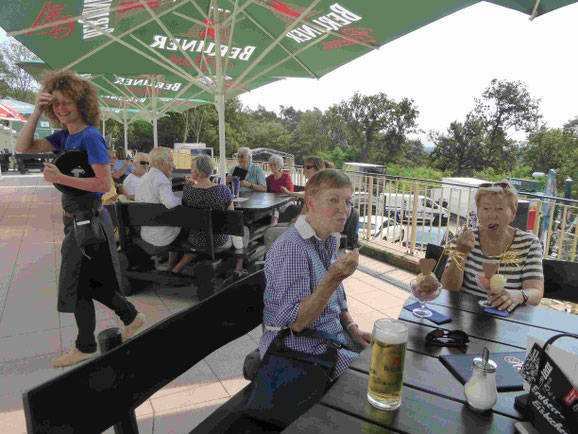 Zweites Ziel: Das Restaurant am Müggelturm