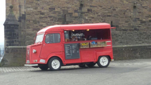 A vintage Citroën used as a food truck on Castle Esplanade