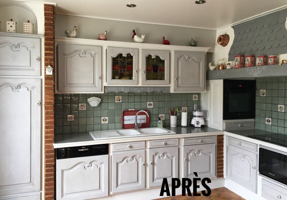 Avant Après - cuisine relookée - gris clair patiné