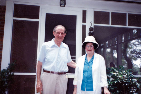 3rd September 1989 - Meher Abode, Myrtle Beach, SC. - Image courtesy of Dennis Schlaen