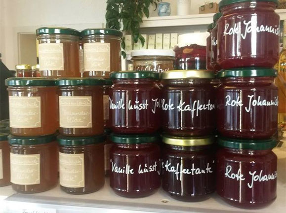 Leckere Aufstriche im Landmarkt