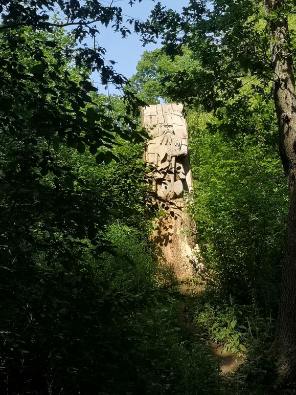 Ziemlich riesig für einen Zwerg ... und ganz schön sonnenbeschienen. ☼