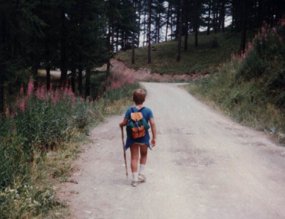 Sur un chemin de montagne en 1982