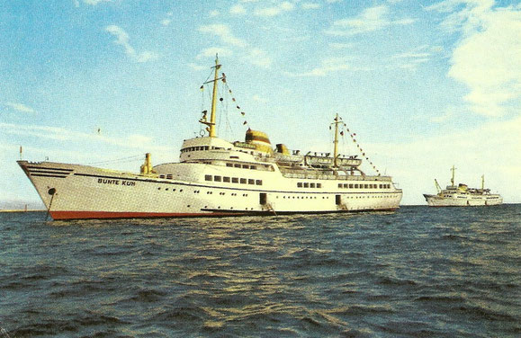 ehemaliges Seebäderschiff "Bunte Kuh" - Namensgeberin für unsere gleichnamige Ferienwohnung