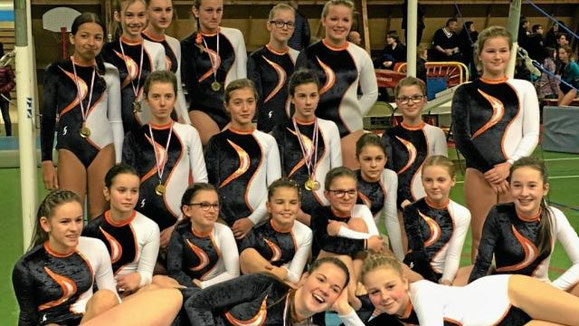 Les gymnastes benjamines et minimes de Tempo au départemental à Brest.