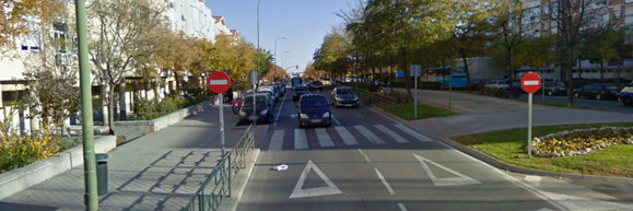 Paso de peatones sin semaforo en Villablanca