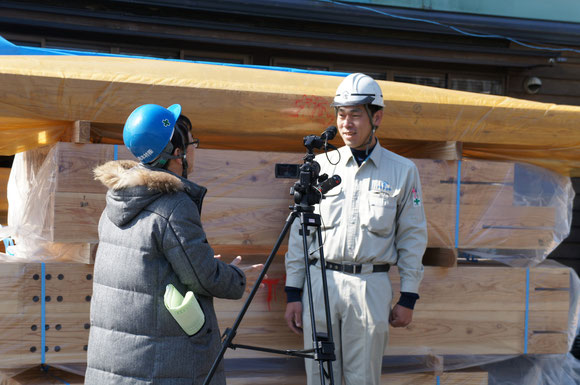 ３月下旬には建て方の担当者として現場に行く森山さん