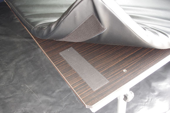 NV350キャラバン用フレーム式ベッドキットの決定版！車中泊にはぴったりの内装トランポアイテムです。