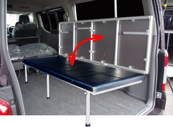 NV350キャラバン用跳ね上げベッドキットの決定版！車中泊にはぴったりの内装トランポアイテムです。